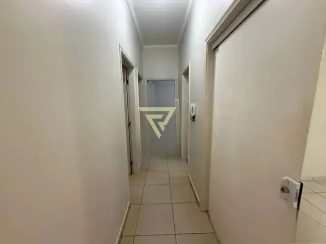 Casa com 201m² 3 quartos e 2 banheiros, para alugar, no bairro Vila Seixas em Ribeirão Preto