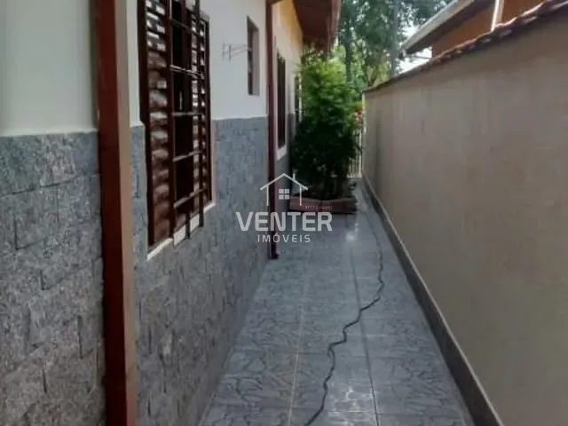 Casa com 250m² 4 quartos e 2 banheiros, à venda, no bairro Parque das Fontes em Tremembé