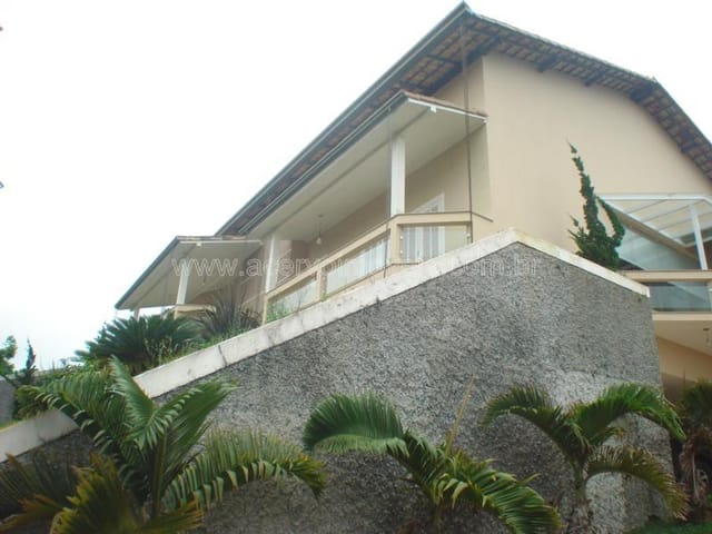 Foto do Casa - Casa à venda com 4 quartos no Novo Horizonte - Juiz de Fora/MG | ACERVO IMOVEIS LTDA