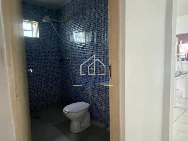Casa 2 quartos e 1 banheiro, à venda, no bairro Residencial e Comercial Cidade Jardim em Pindamonhangaba