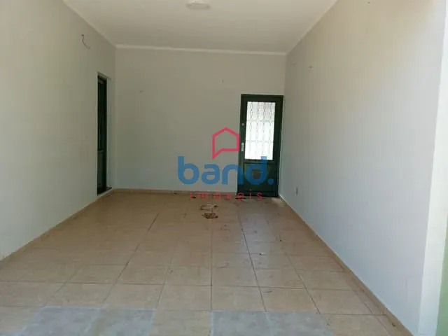 Casa com 240m² 3 quartos e 2 banheiros, à venda, no bairro Vila Alcala em Porto Feliz