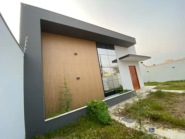 Casa com 288m² 3 quartos e 1 banheiro, à venda, no bairro Parque Califórnia em Campos dos Goytacazes