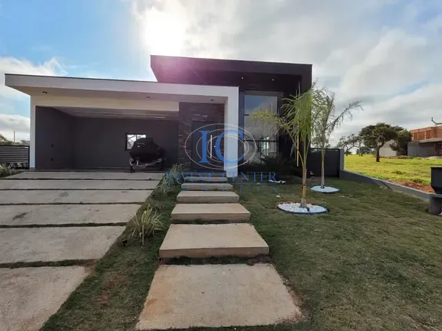 Casa com 300m² 3 quartos e 5 banheiros, à venda, no bairro Terras de Santa Cristina em Paranapanema