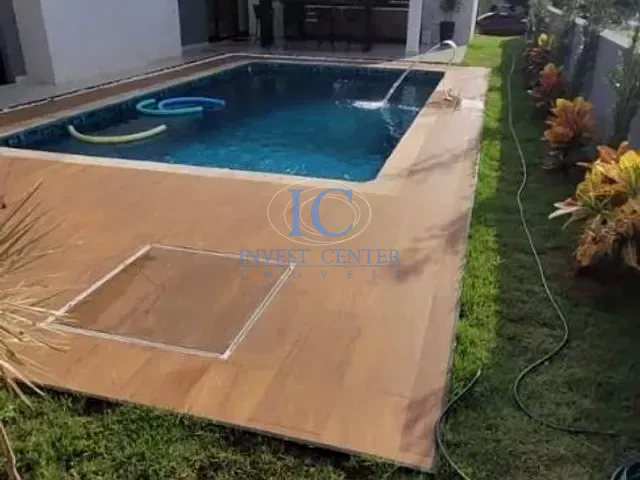 Casa com 300m² 3 quartos e 5 banheiros, à venda, no bairro Terras de Santa Cristina em Paranapanema