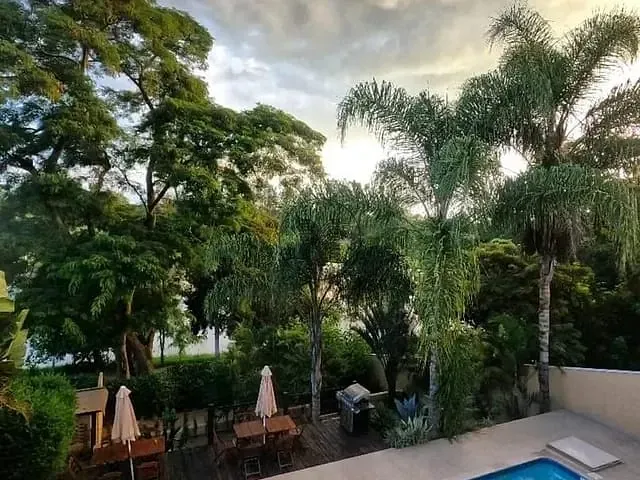 Casa com 656m² 3 quartos e 5 banheiros, à venda, no bairro Internacional Park em Guaratinguetá