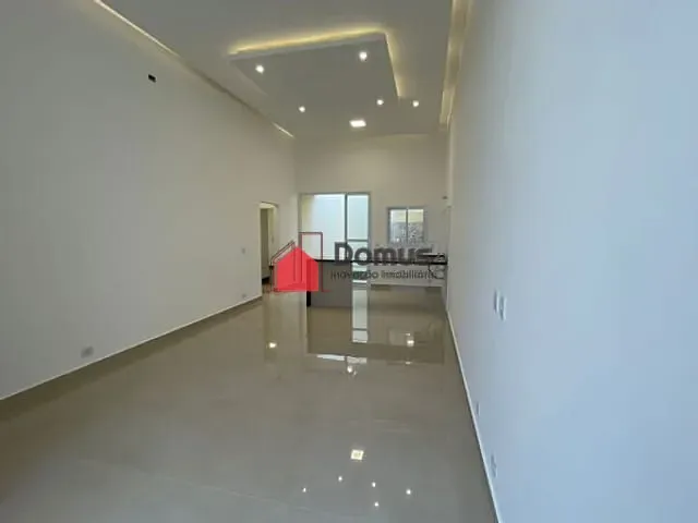 Casa à venda, no bairro Vila Prado em Pindamonhangaba