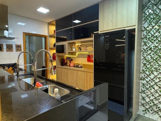 Casa com 150m² 3 quartos e 1 banheiro, à venda, no bairro Parque Universitário em Americana