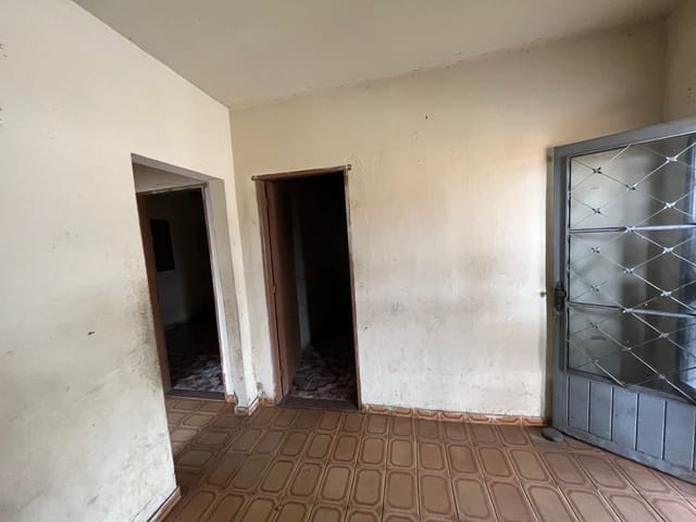 Casa com 250m² 2 quartos e 1 banheiro, à venda, no bairro Jardim Novo Maracanã em Campinas