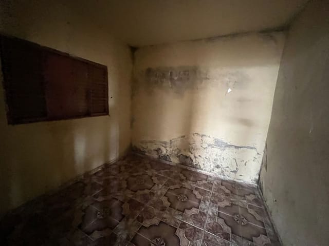 Casa com 250m² 2 quartos e 1 banheiro, à venda, no bairro Jardim Novo Maracanã em Campinas