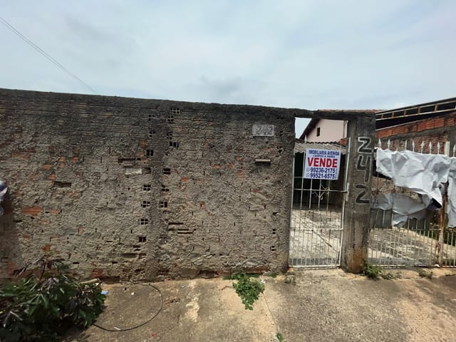 Casa com 250m² 2 quartos e 1 banheiro, à venda, no bairro Jardim Novo Maracanã em Campinas
