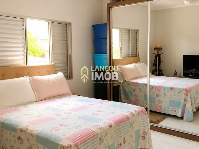 Casa 2 quartos e 2 banheiros, à venda, no bairro Vila Loyola em Jundiaí