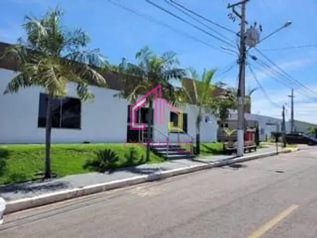 Casa com 143m² 2 quartos e 1 banheiro, à venda, no bairro 23 de Setembro em Várzea Grande