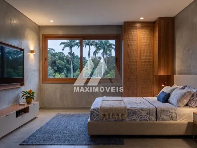 Casa com 500m² 3 quartos e 4 banheiros, à venda, no bairro Arraial D'Ajuda em Porto Seguro