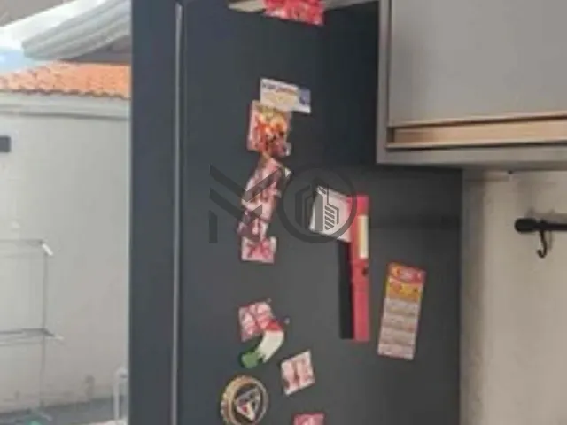 Casa com 200m² 4 quartos e 2 banheiros, à venda, no bairro Jardim Imperial em Cuiabá