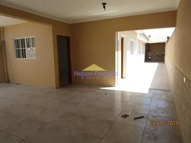 Casa com 0m² 3 quartos e 2 banheiros, à venda, no bairro São Pedro em Capivari