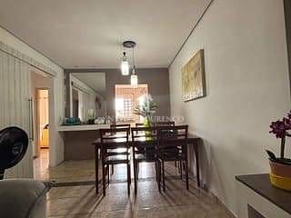 Casa à venda com 2 quartos, 154m² - Foto 2