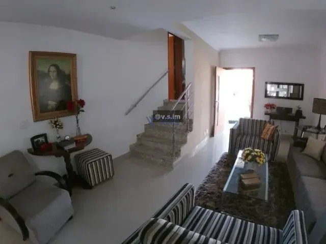 Casa com 300m² 4 quartos e 2 banheiros, à venda, no bairro Jardim San Marino em São José dos Campos