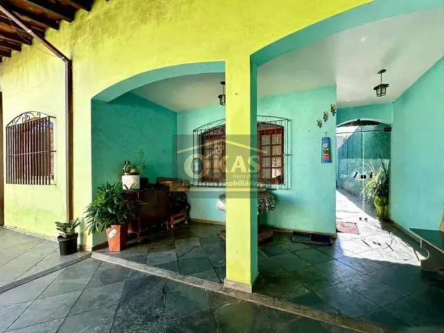 Casa com 270m² 3 quartos e 3 banheiros, à venda, no bairro Vila Figueira em Suzano