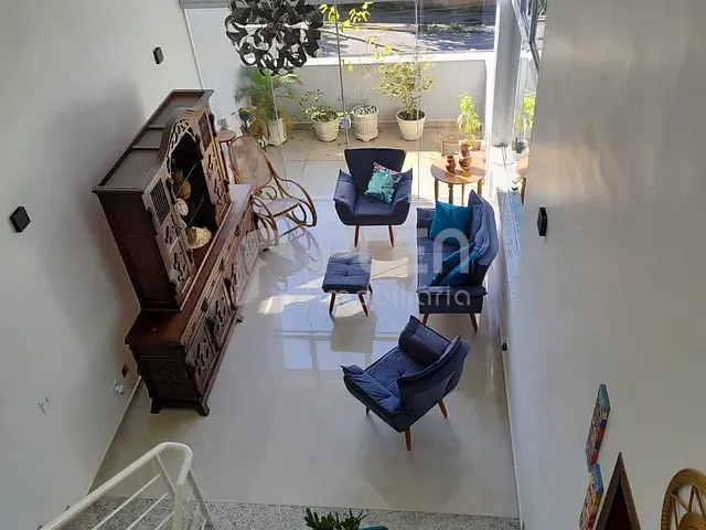 Casa 4 quartos e 5 banheiros, para alugar, no bairro Vila Pedra Branca em São Paulo