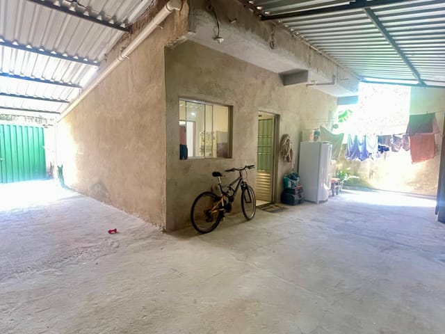 Casa 2 quartos e 2 banheiros, à venda, no bairro Ribeiro de Abreu em Belo Horizonte