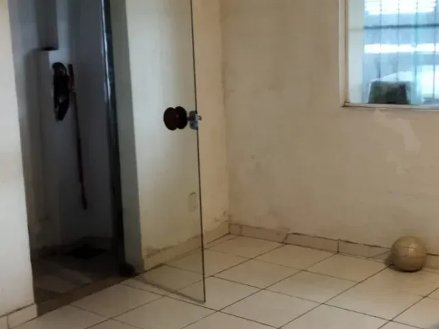 Casa com 200m², à venda ou para alugar, no bairro Ipiranga em São Paulo