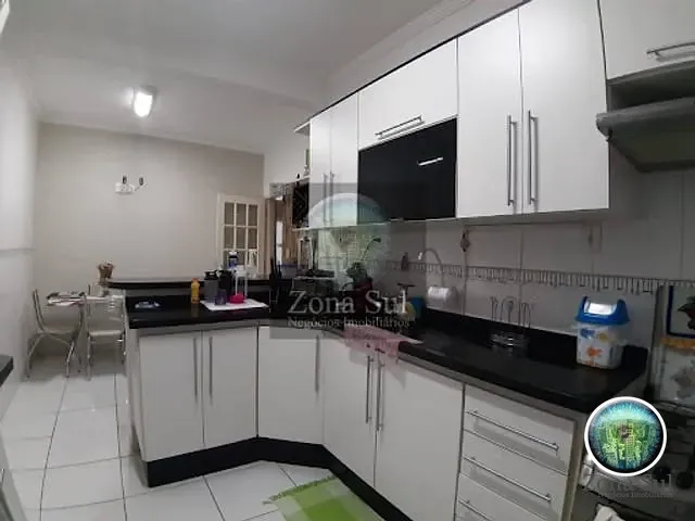 Casa com 172m² 2 quartos e 1 banheiro, à venda, no bairro Nova Votorantim em Votorantim