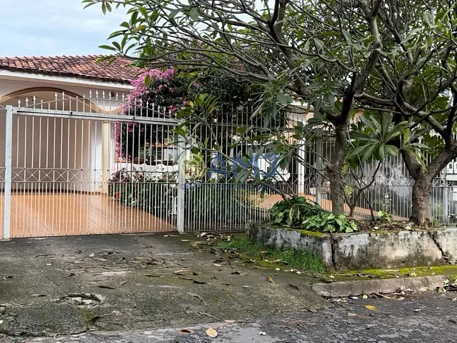Casa com 481m² 4 quartos e 3 banheiros, à venda, no bairro Setor Sudoeste em Goiânia