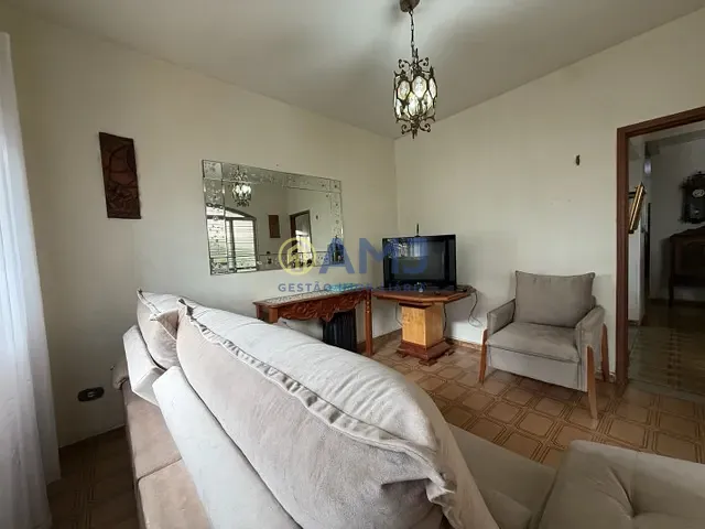 Casa com 481m² 4 quartos e 3 banheiros, à venda, no bairro Setor Sudoeste em Goiânia