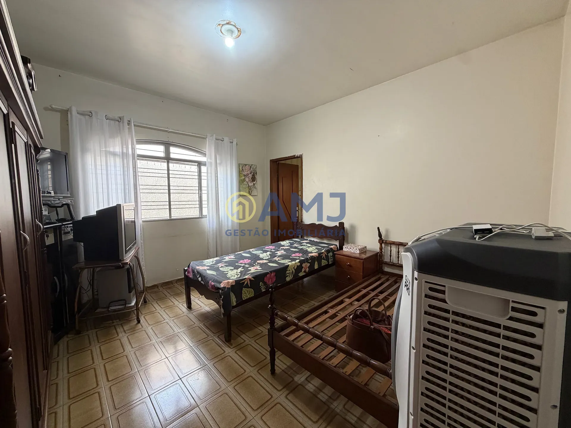 Casa, 4 quartos, 300 m² - Foto 9
