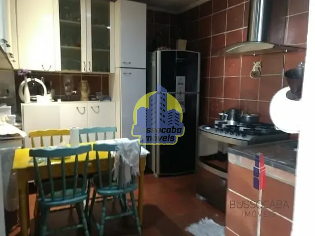 Casa com 250m² 2 quartos e 1 banheiro, à venda, no bairro Umuarama em Osasco