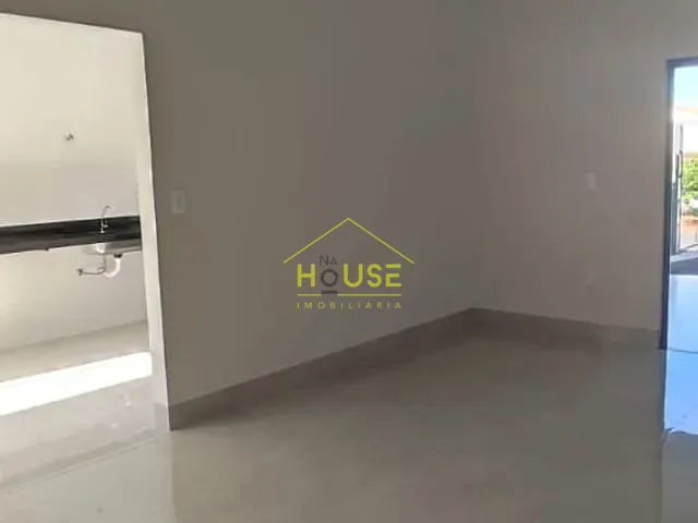 Casa com 136m², à venda, no bairro Vila América em Votuporanga