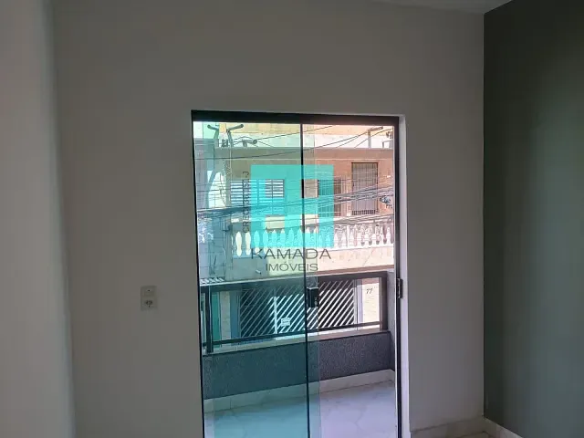 Casa 2 quartos e 1 banheiro, para alugar, no bairro Aliança em Osasco