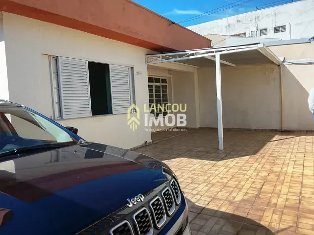 Casa 3 quartos e 2 banheiros, à venda, no bairro Vila Santa Terezinha em Várzea Paulista