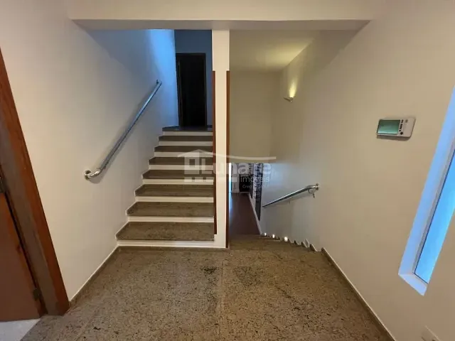 Casa com 221m² 3 quartos e 3 banheiros, à venda, no bairro Vila Suissa em Mogi das Cruzes