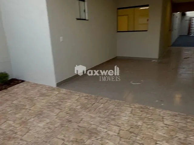 Casa com 180m² 2 quartos e 2 banheiros, à venda, no bairro Jardim São José em Goiânia