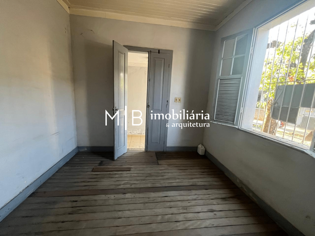 Casa à venda, no bairro CENTRO em CATAGUASES