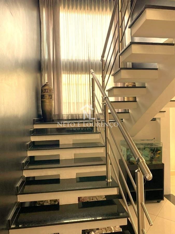 Casa à venda com 4 quartos, 410m² - Foto 26