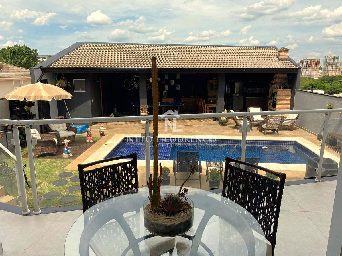 Casa à venda com 4 quartos, 410m² - Foto 4