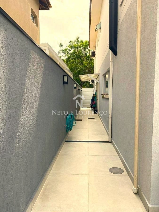 Casa à venda com 4 quartos, 410m² - Foto 52