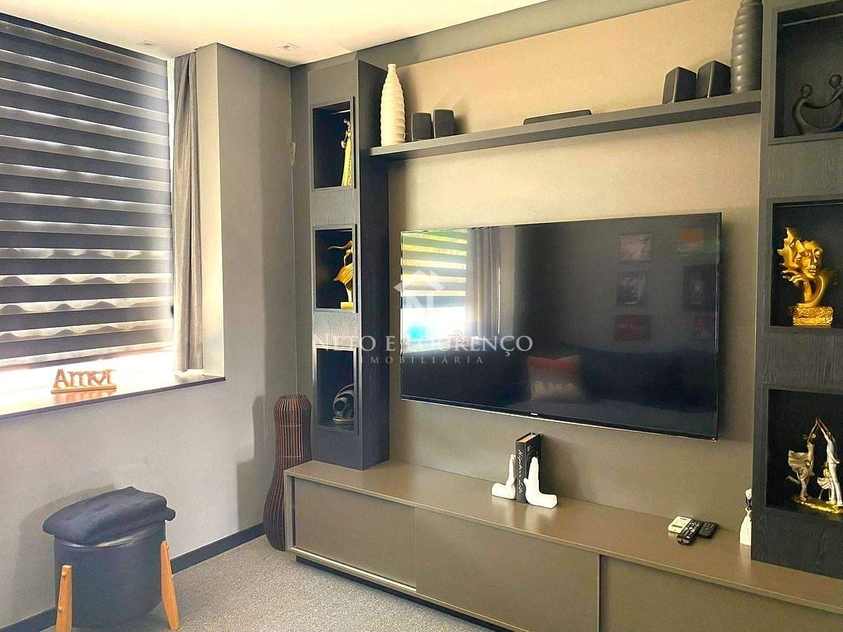 Casa à venda com 4 quartos, 410m² - Foto 44