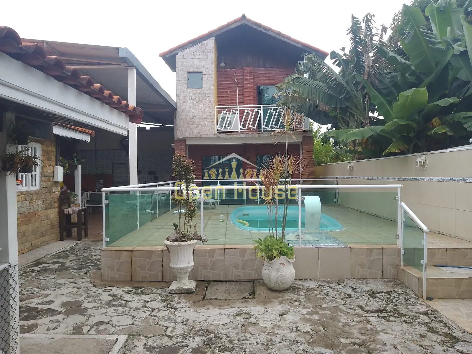 Casa, 4 quartos, 214 m² - Foto 1