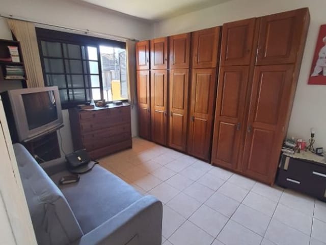 Casa com 210m² 5 quartos e 3 banheiros, à venda, no bairro Areal em Pelotas