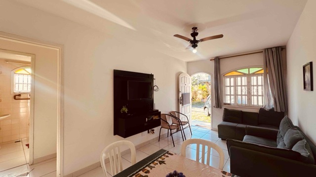 Casa 2 quartos e 1 banheiro, à venda, no bairro Jardim Excelsior em Cabo Frio