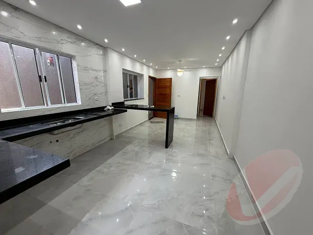 Casa com 135m² 2 quartos e 1 banheiro, à venda, no bairro Melvi em Praia Grande