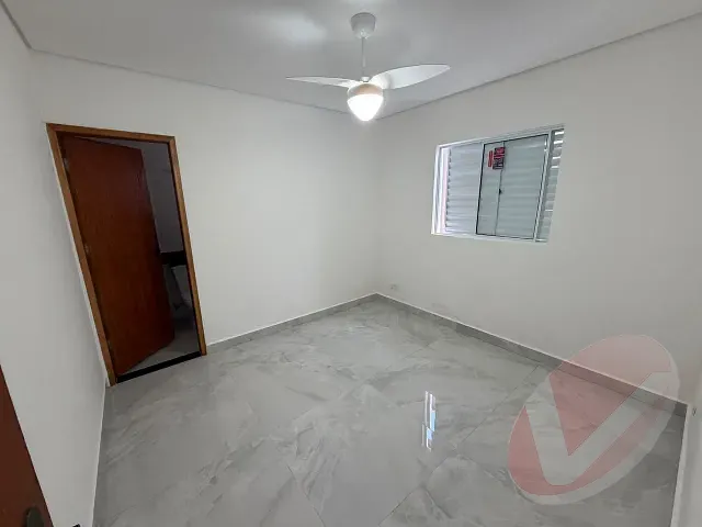 Casa com 135m² 2 quartos e 1 banheiro, à venda, no bairro Melvi em Praia Grande