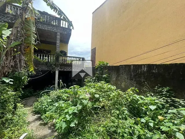 Casa com 590m² 4 quartos e 3 banheiros, à venda, no bairro São Francisco em Niterói