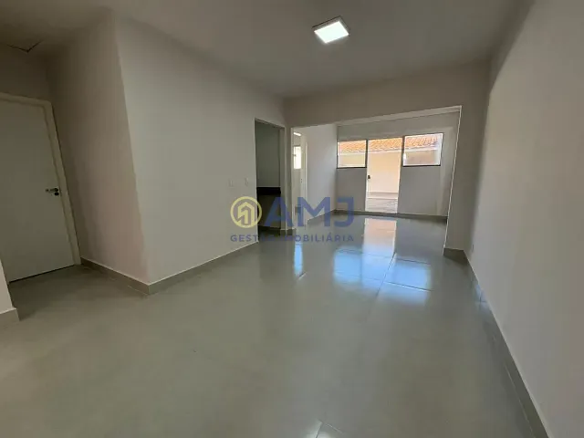 Casa com 145m² 3 quartos e 2 banheiros, à venda, no bairro Setor Orientville em Goiânia