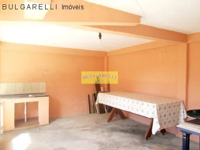 Casa com 250m² 3 quartos e 2 banheiros, à venda, no bairro CIDADE LUIZA em Jundiaí