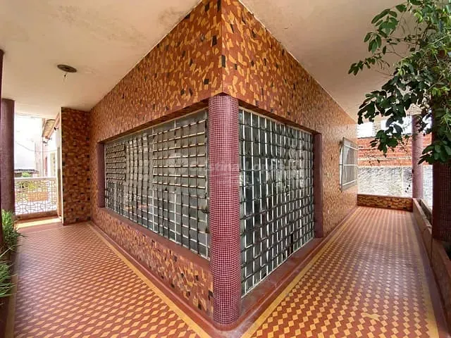 Casa com 520m² 8 quartos e 3 banheiros, à venda, no bairro Centro em Teresina