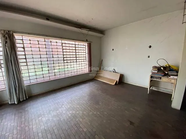 Casa com 520m² 8 quartos e 3 banheiros, à venda, no bairro Centro em Teresina